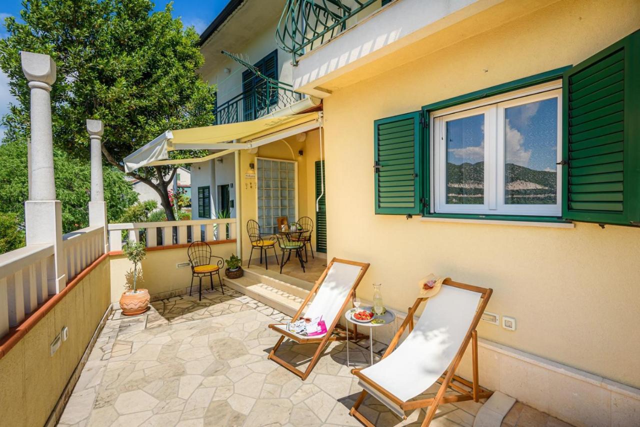 Apartment Jadranka With Sea View In Rogotin Eksteriør bilde